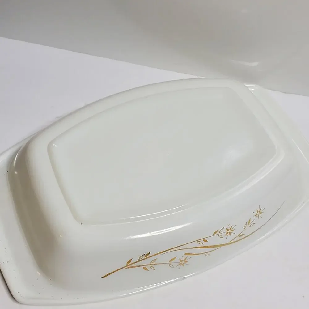 Vintage PYREX Golden HoneySuckle Casserole Dish 033 1.5 Qt